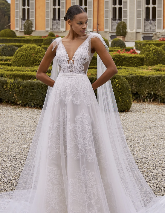 Ines Di Santo Trunk Show Main Image