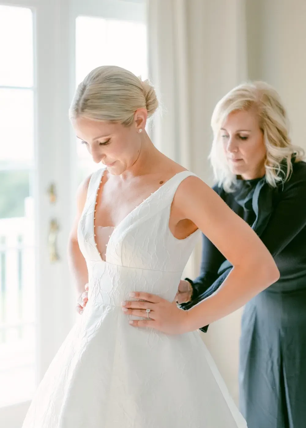 What To Wear Under Your Wedding Dress Image