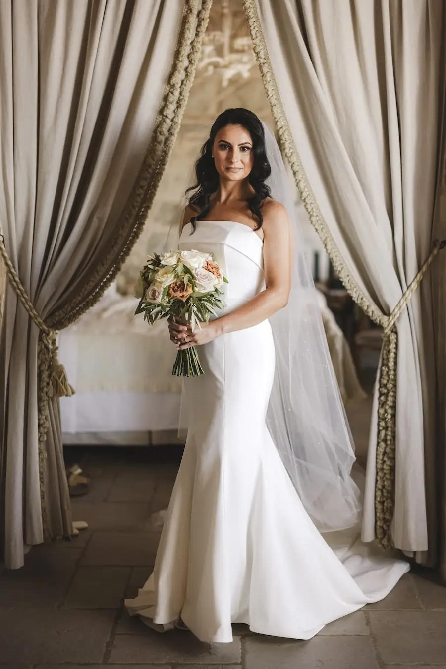 Gabriella&#39;s Romantic Destination Wedding in Italy. Mobile Image