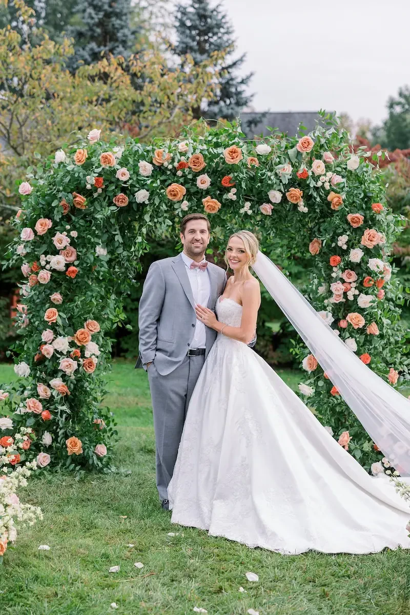 Kim's Romantic Late Summer Wedding in Connecticut Image