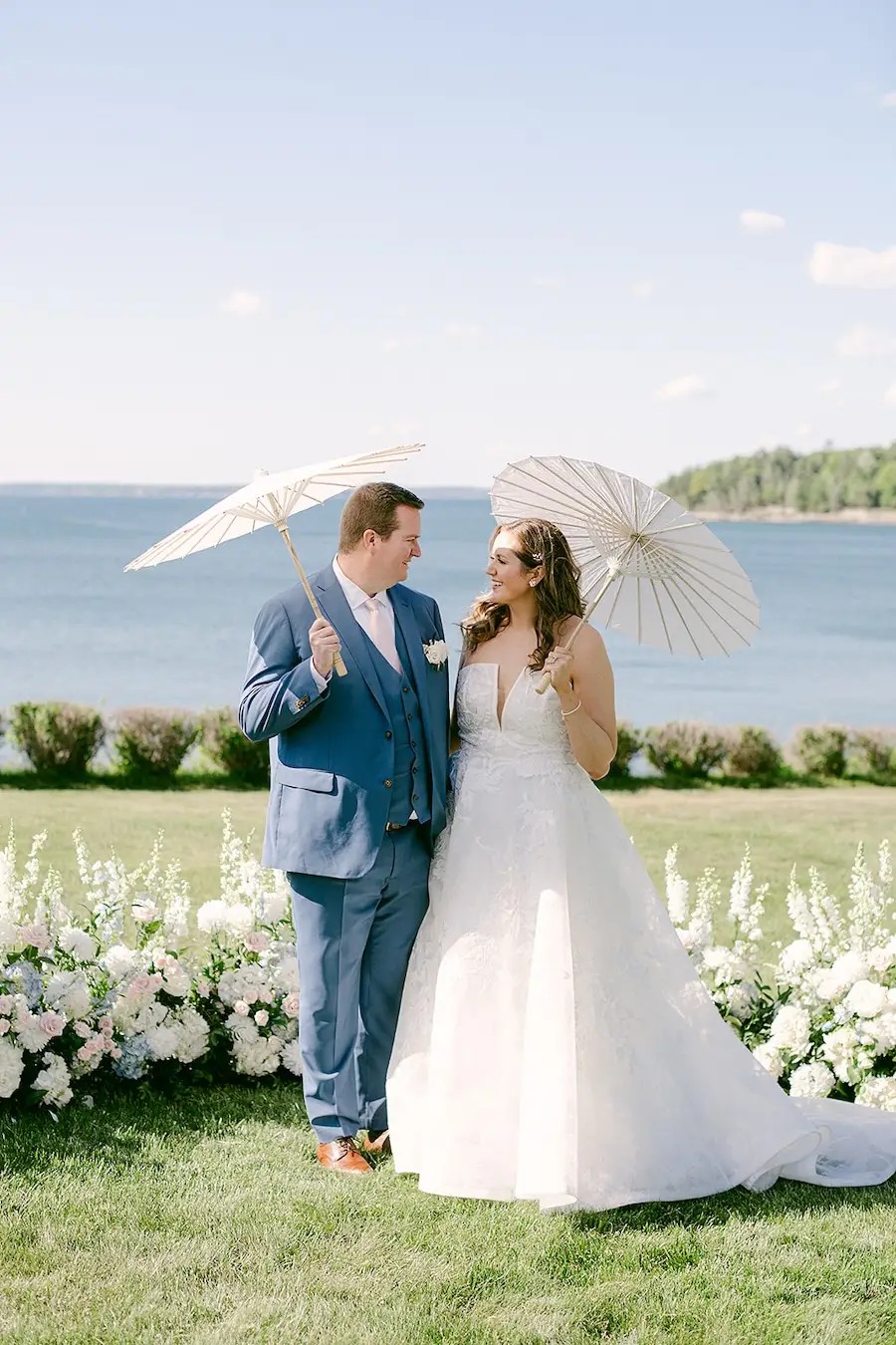 Kelly&#39;s Elegant Coastal Wedding in Bar Harbor, Maine. Desktop Image