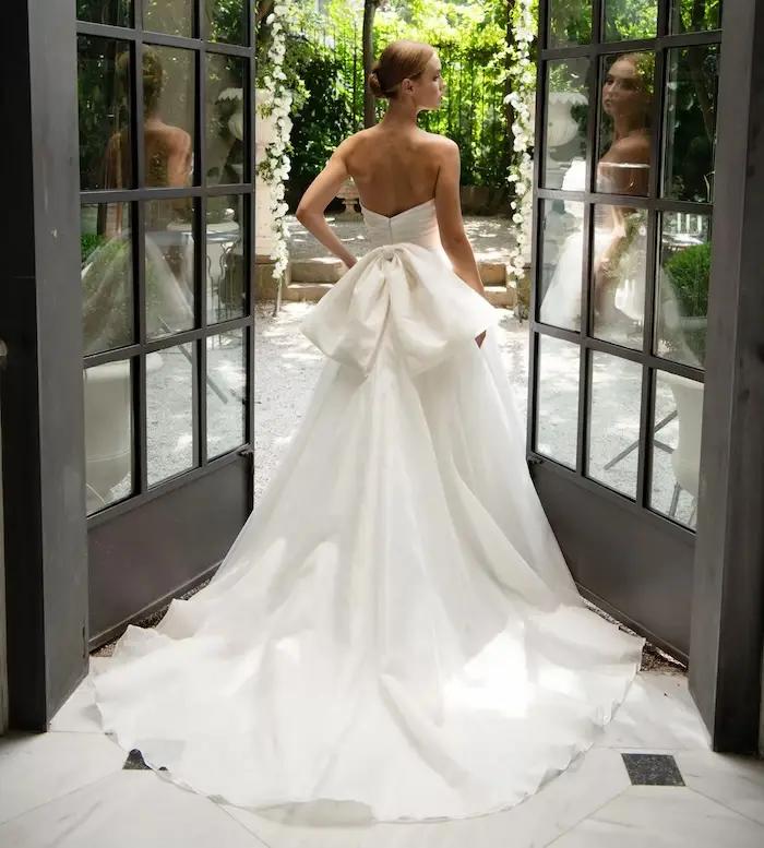 Trending Bridal Style: Wedding Dresses With Bows. Mobile Image