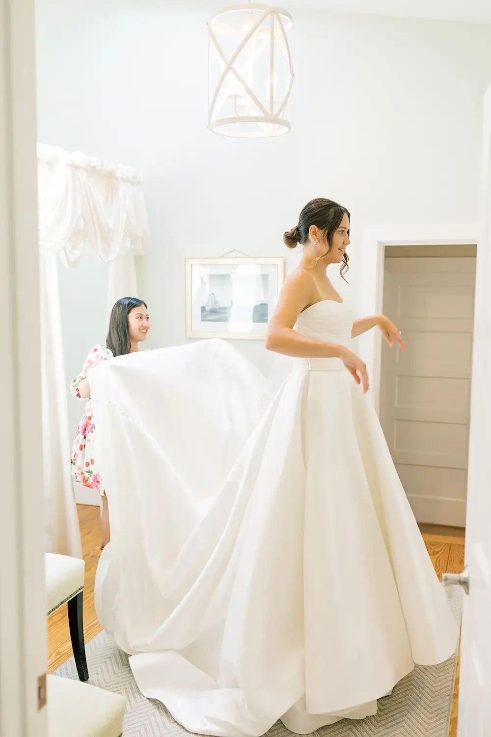 When Should You Buy Your Wedding Dress? Made-to-Order vs. Off-the-Rack Shopping Timelines Image