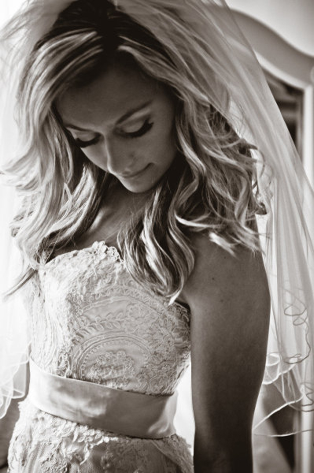 Saybrook Point Inn wedding featured on style me pretty. Desktop Image