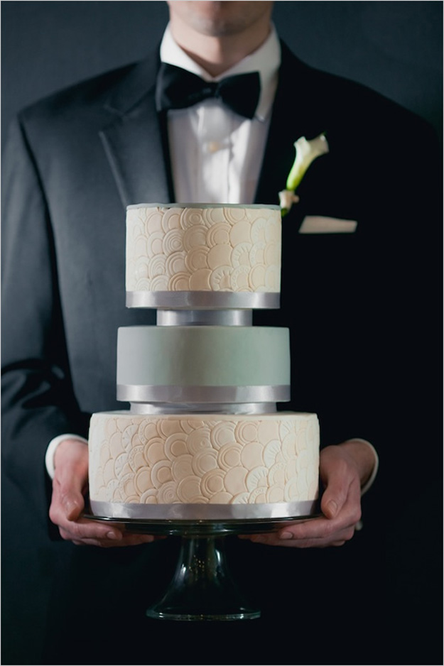 &#39;Mad Men&#39; Inspired Wedding Editorial featured on Wedding Chicks. Desktop Image
