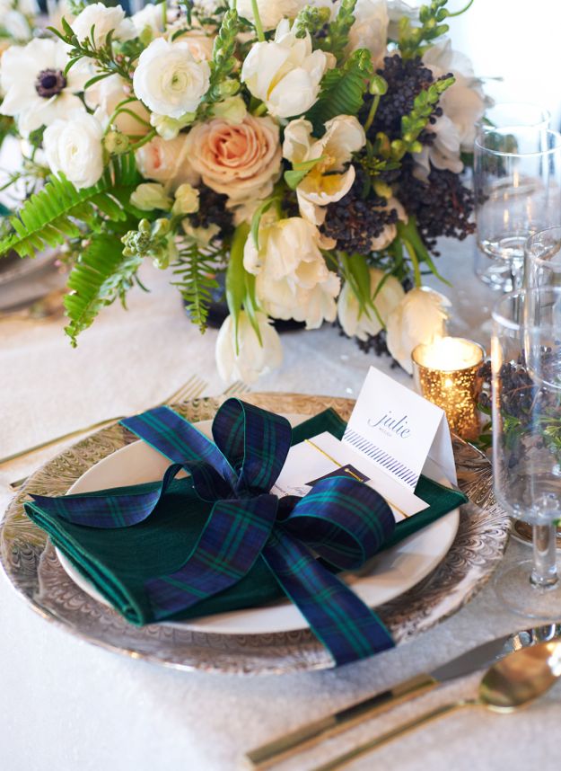 RoomPlaceSetting_Right