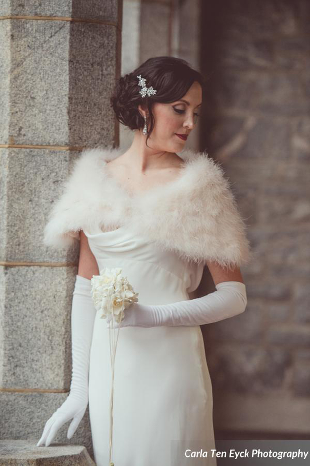 Layne_DeMarco_Carla_Ten_Eyck_Photography_BRANFORDHOUSEWEDDINGCARLATENEYCK24_low