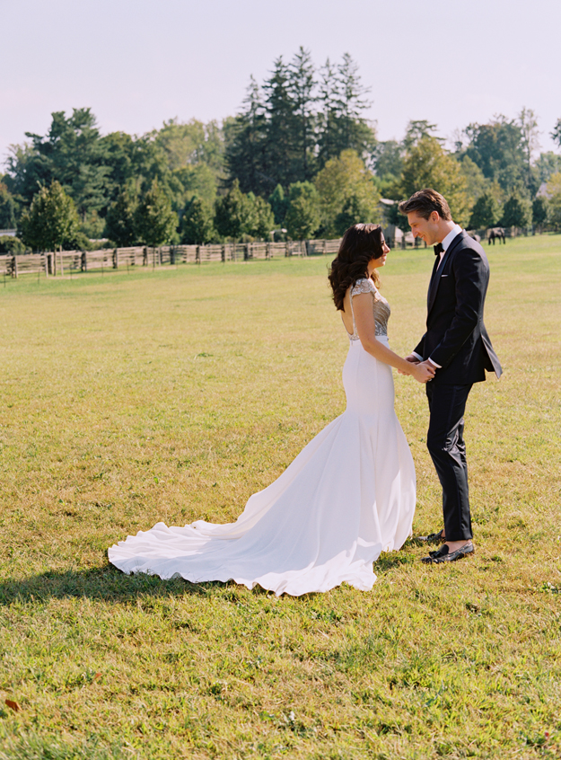 011_Kristina-Barrett-Wedding-MarthaFarm-CL11c16-R01-029-D112491