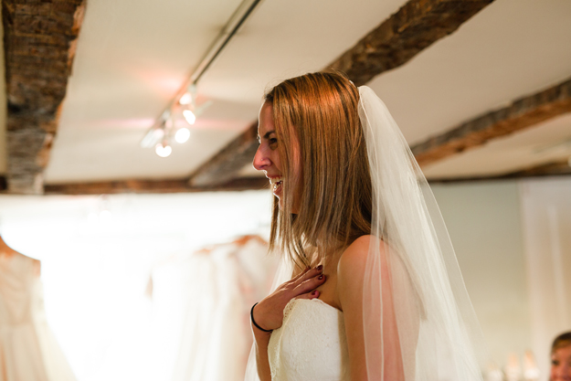 TiffanyJoycePhotography-WhiteDressbytheShore-Danielle-24