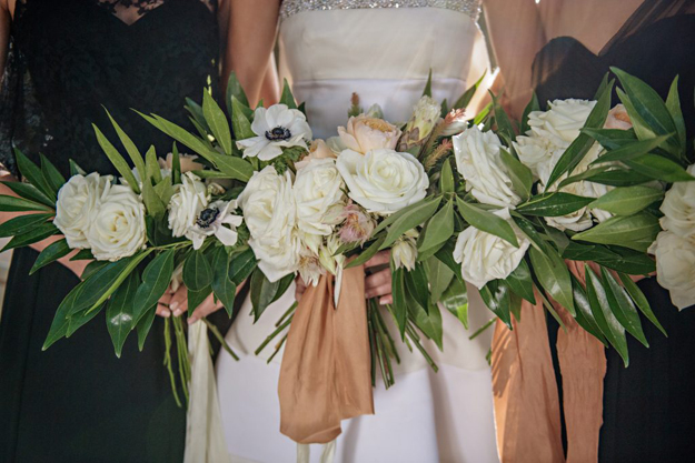 Elegant-dramatic-Black-tie-affair-at-Blithewold-featuring-Carolina-Herrera-Ansel-