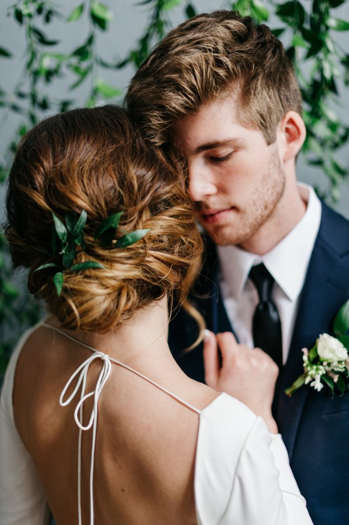 Hog River Brewery Rustic Wedding Inspiration Styled Shoot 