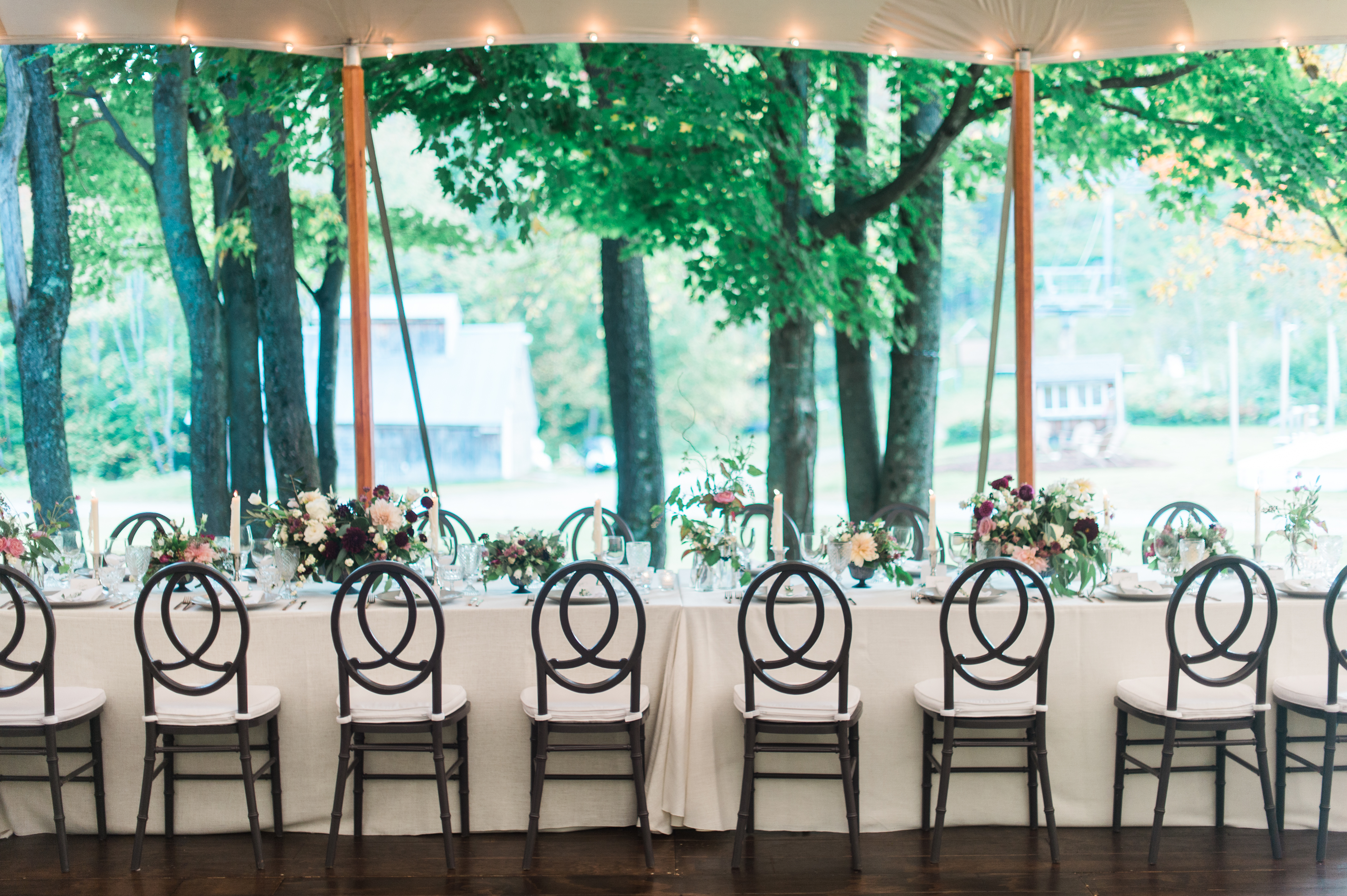 Pretty Post: Meaghen & Loren Hermitage Inn Classic Vermont Wedding