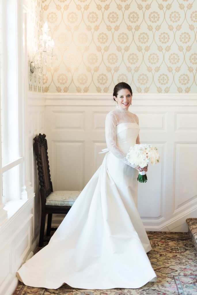 A Classic, Elegant Wedding at The Lounsbury House