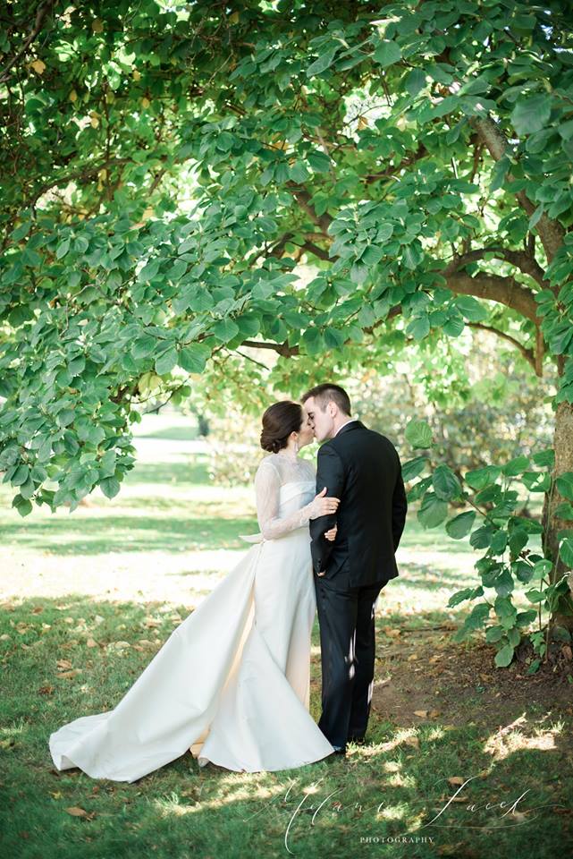 A Classic, Elegant Wedding at The Lounsbury House