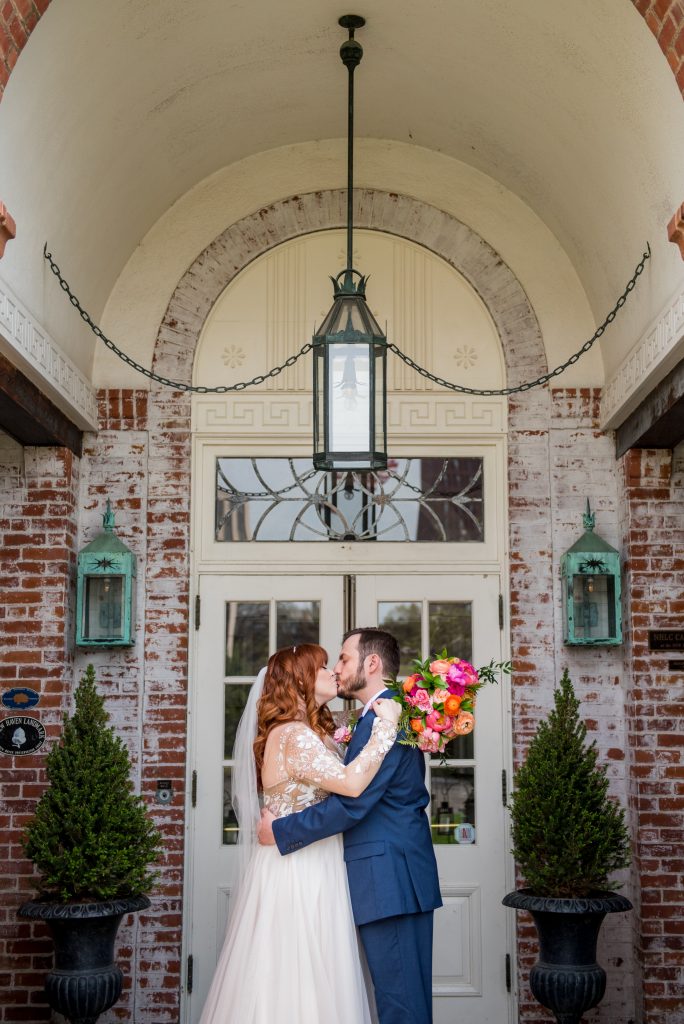 Shannon's Touch of Tropical Wedding
