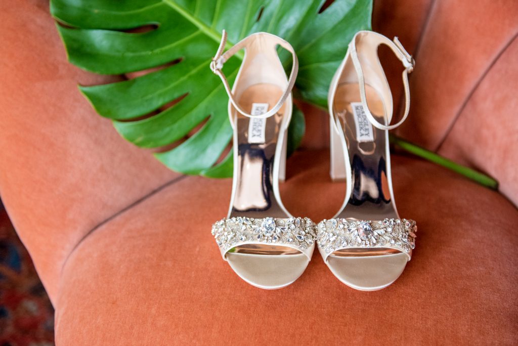 Shannon's Touch of Tropical Wedding