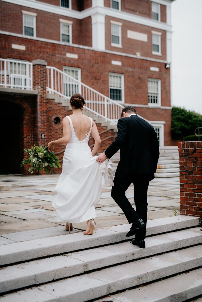 Olivia and Brennan's July wedding image 19