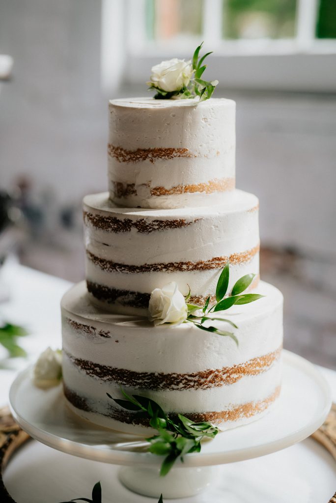 Olivia and Brennan's July wedding image 26