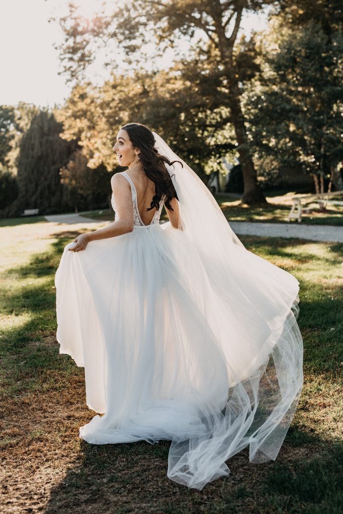 Megan's wedding image 27