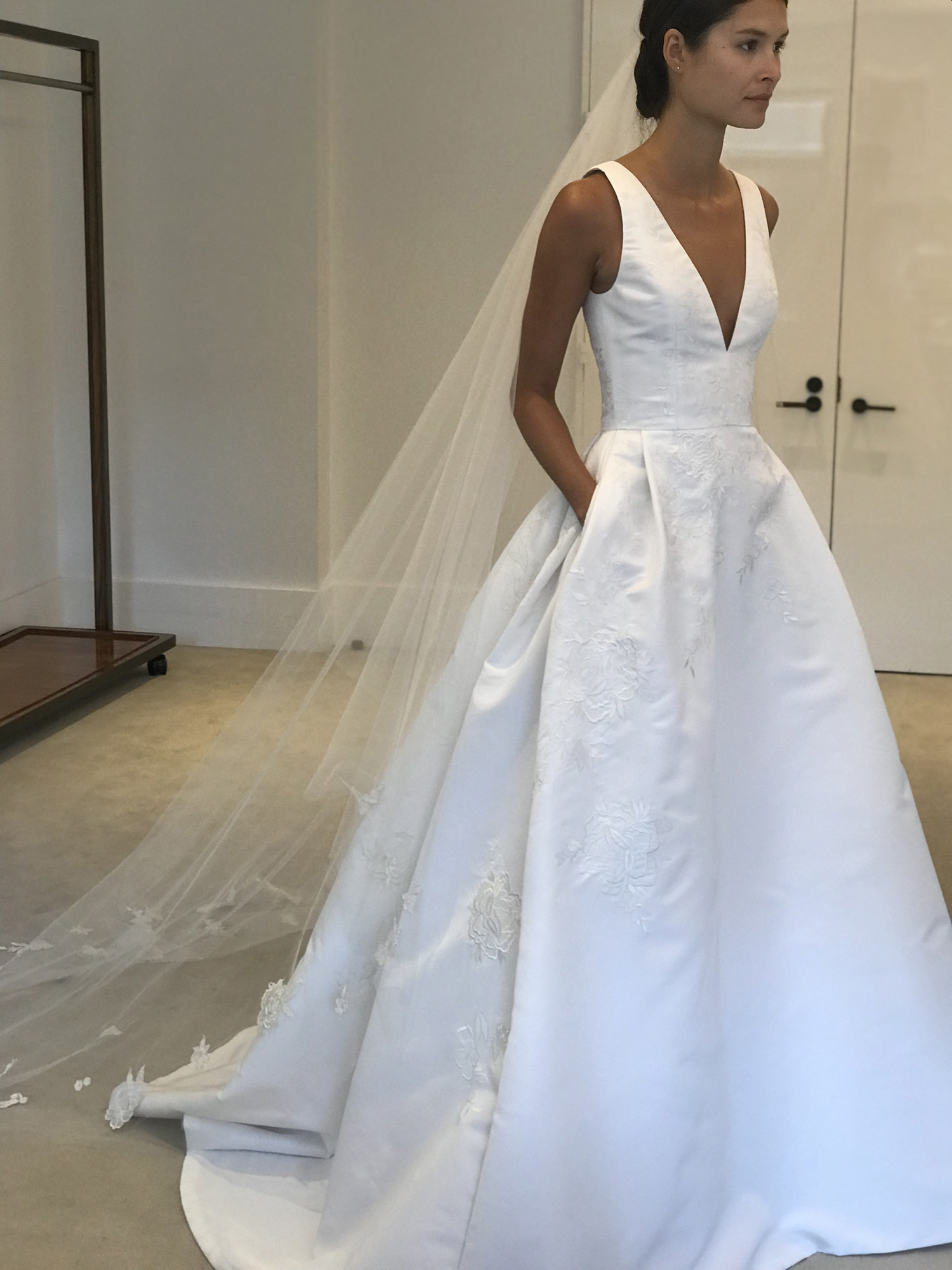 Spring 2020 Bridal Trends 10