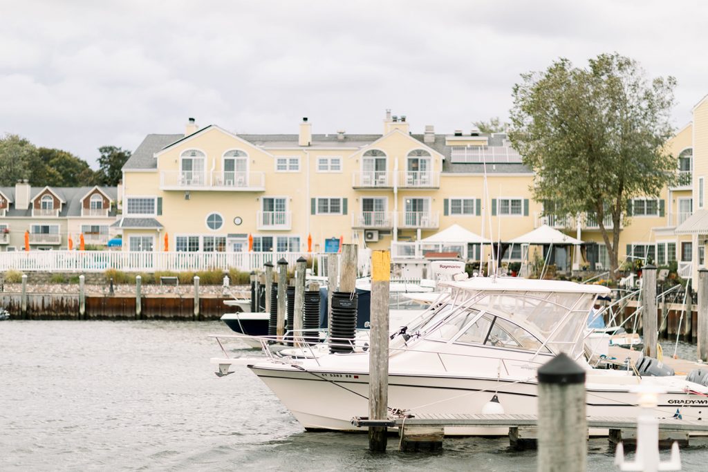 Introducing Mrs. Malavasi: Michelle&#39;s Wedding by the Shore. Desktop Image