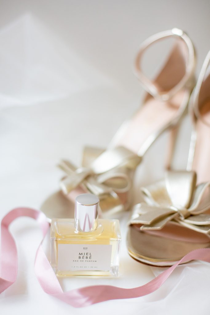 Jenny Yoo Real Bride: Love Conquers All. Desktop Image