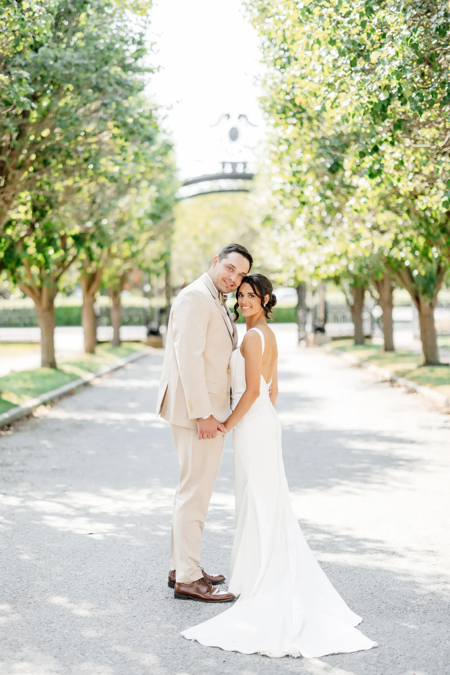 50 Too-Cute Ways to Include Your Pet in Your Wedding, image size:1734x2600