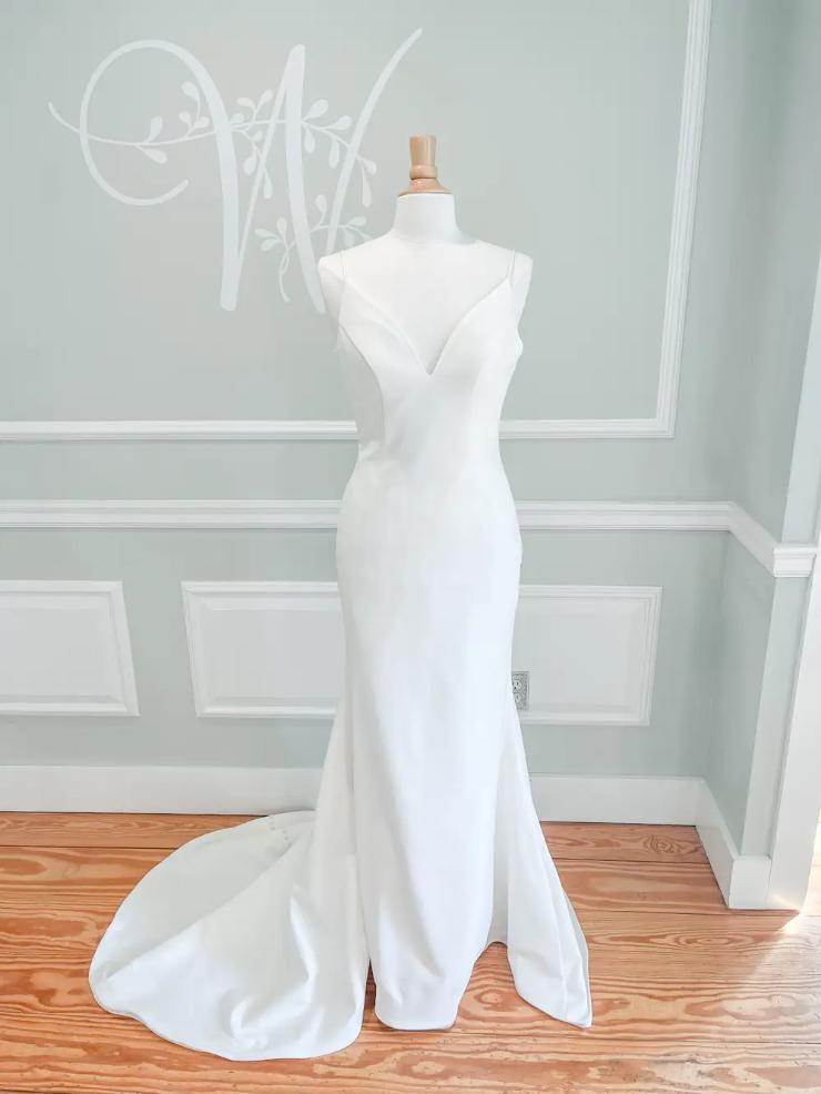 Everything Brides Need to Know About Wedding Dress Fabrics
