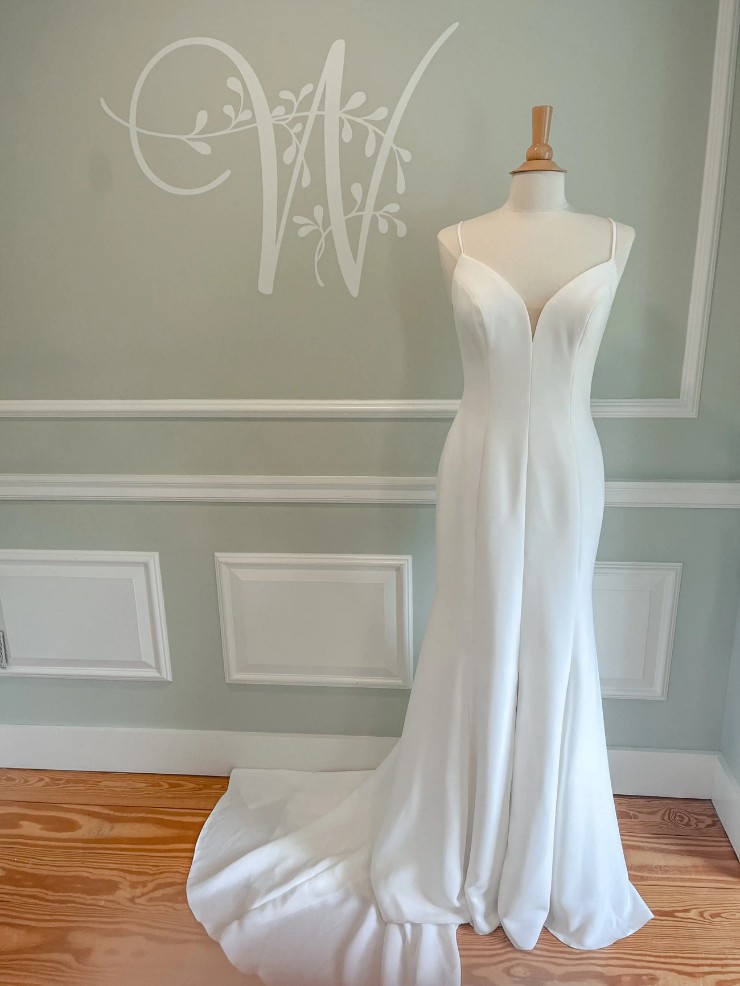 Justin Alexander Signature Nadia Image