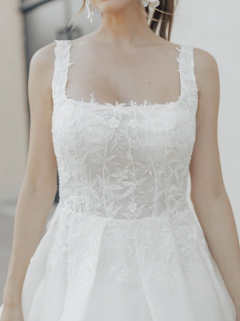 Untamed Petals Thea #1 thumbnail