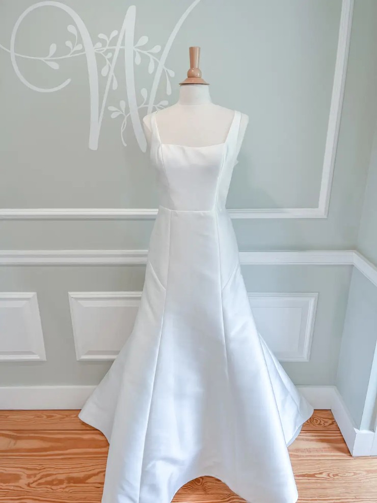 Anne Barge Couture Pauline The White Dress by the Shore