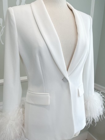 Untamed Petals Josie Blazer $1 thumbnail