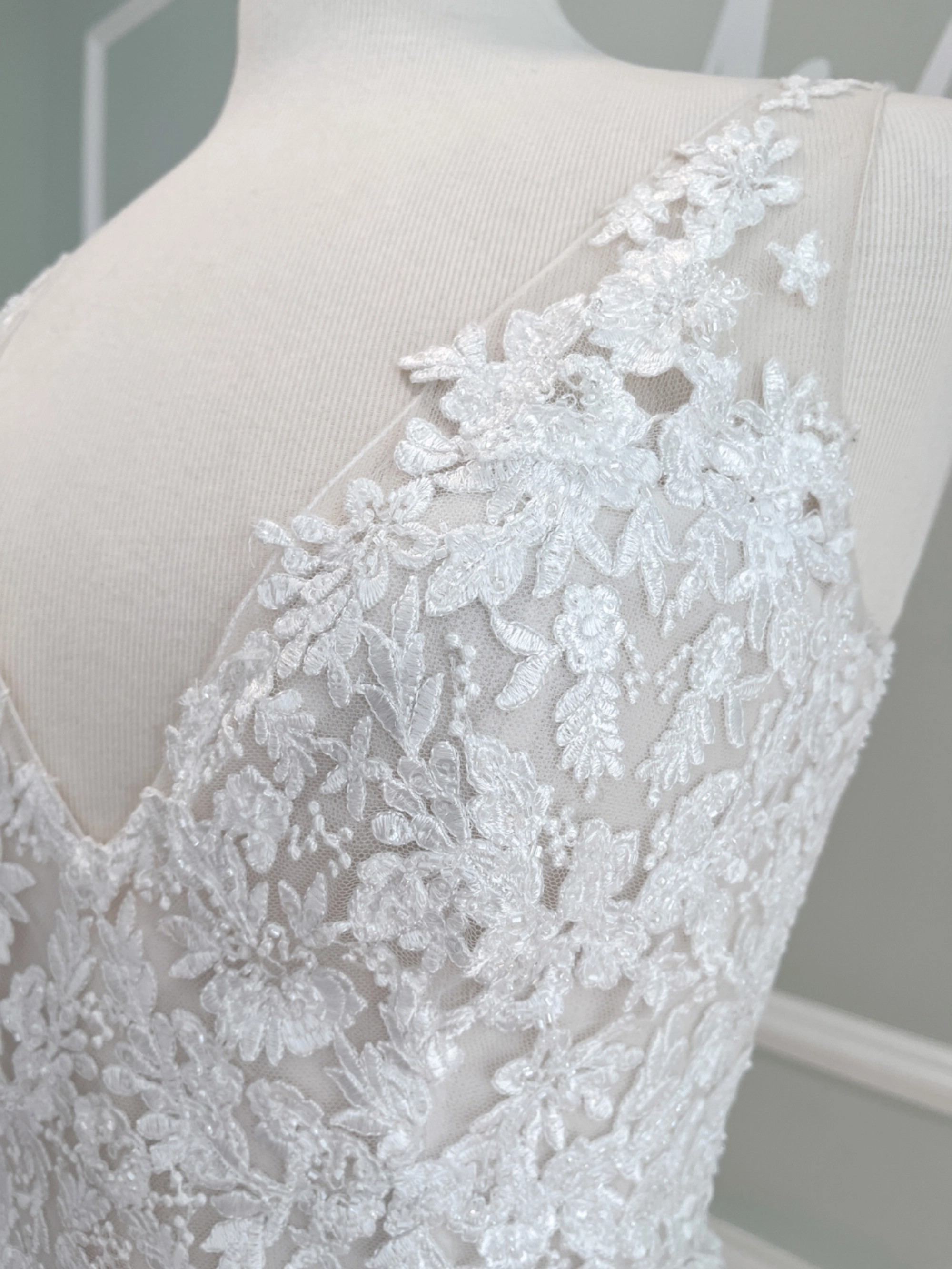 Anne barge aubrey on sale