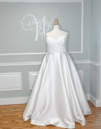 Justin Alexander Inez + $1 Ivory thumbnail