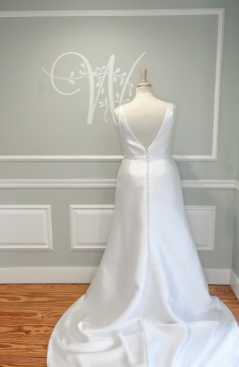 Antonio Gual Lilly + $1 thumbnail