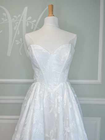 Kelly Faetanini Noor $2 Ivory thumbnail