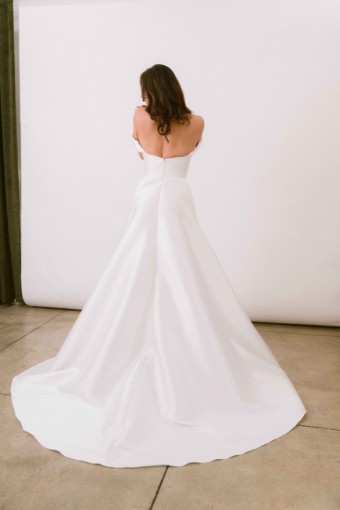 Weilu Fresolone Tara $2 thumbnail