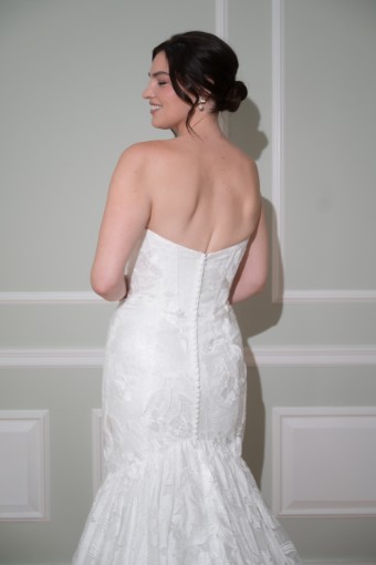 The Shore Collection TWD 60 $1 thumbnail