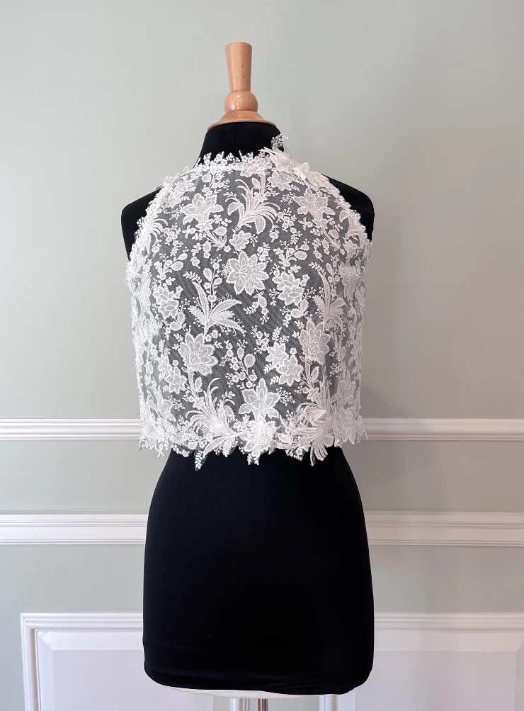 The Pearl Button Floral Sleeveless Lace Topper #0 Ivory picture